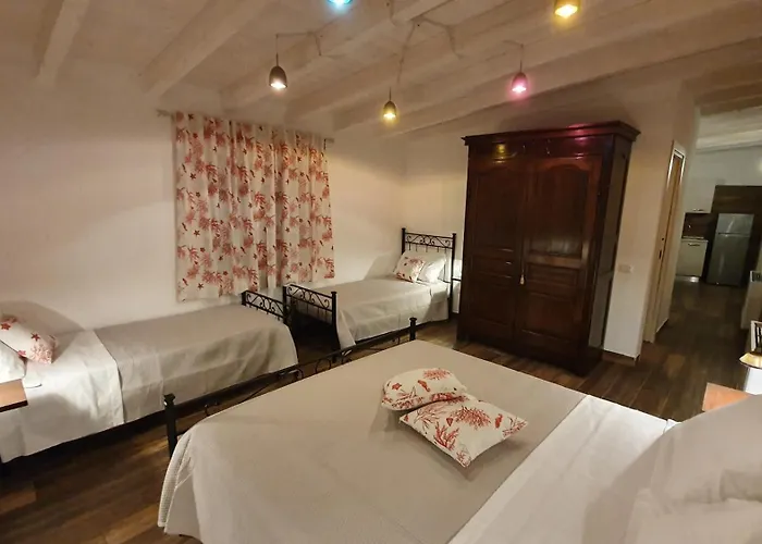 Domu Nosta Di Giulio & Ignazia Dependance בית נופש קפיטנה